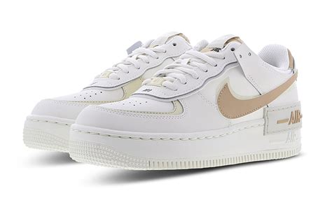 nike air force beige en wit dames